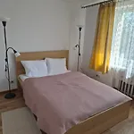 Guest Spots By Bookinghost Apartment