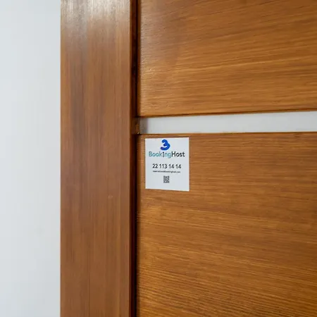 Apartment Guest Spots By Bookinghost *