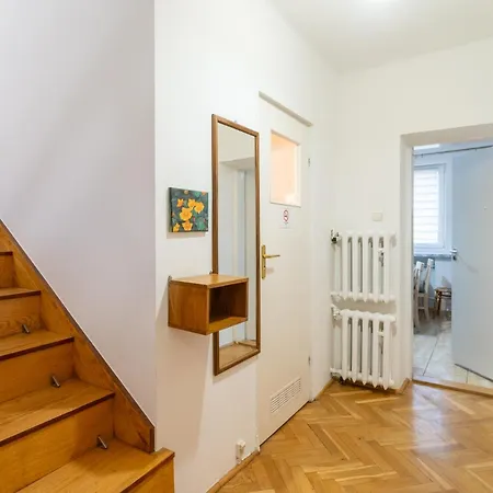 Guest Spots By Bookinghost Appartement