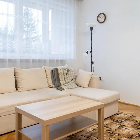 Guest Spots By Bookinghost Appartement *