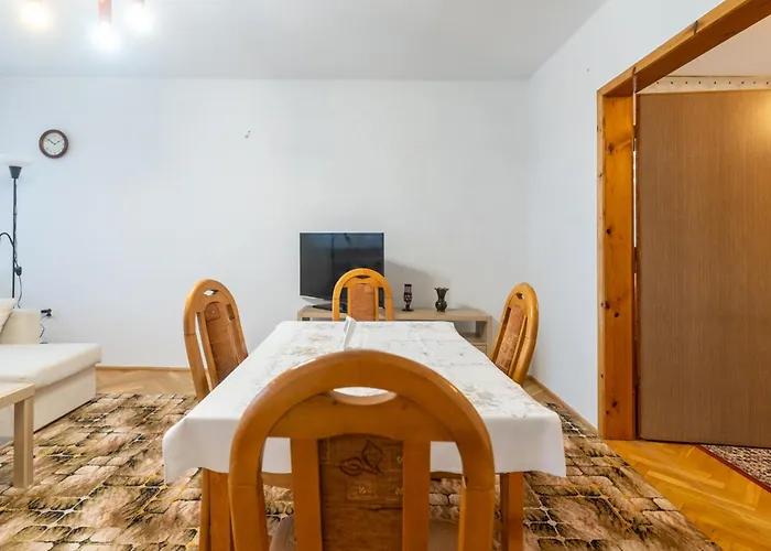 Guest Spots By Bookinghost