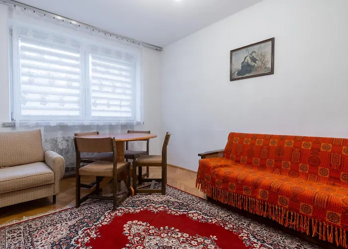 Guest Spots By Bookinghost