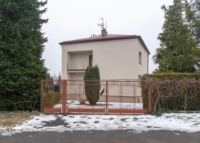 Апартаменты Guest Spots By Bookinghost